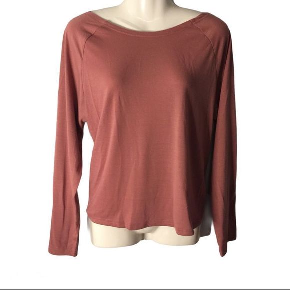 SHEIN Tops - SHEIN Backless Sports Tee